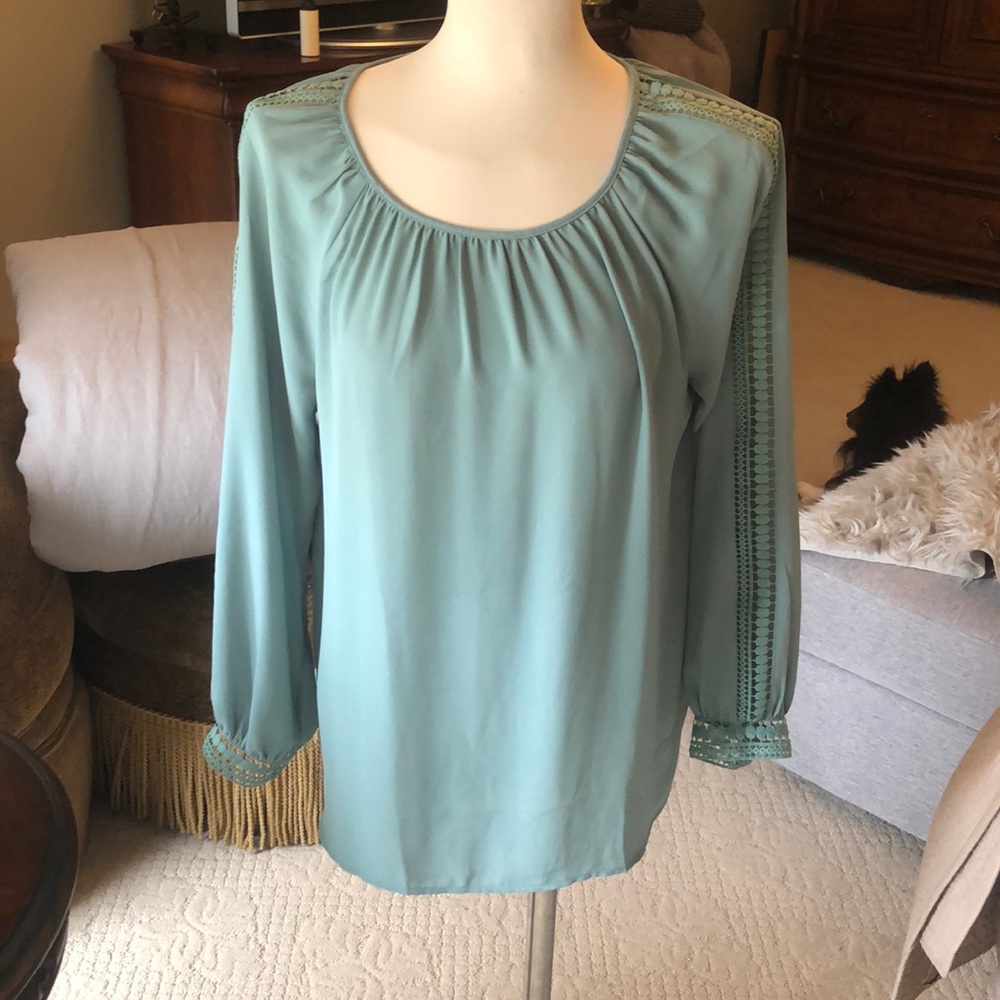 LOFT seafoam green blouse
